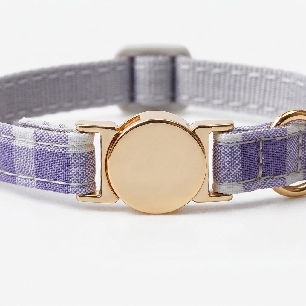 Willow Lavender cat collar with magnetic buckle
